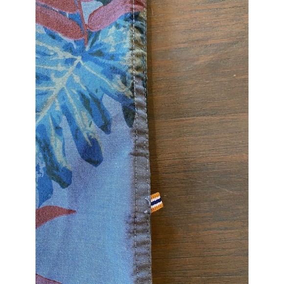 Demin and Flower Button Shirt Size Small Ricky Singh Slim Fit Cotton Blue EUC - Picture 6 of 10